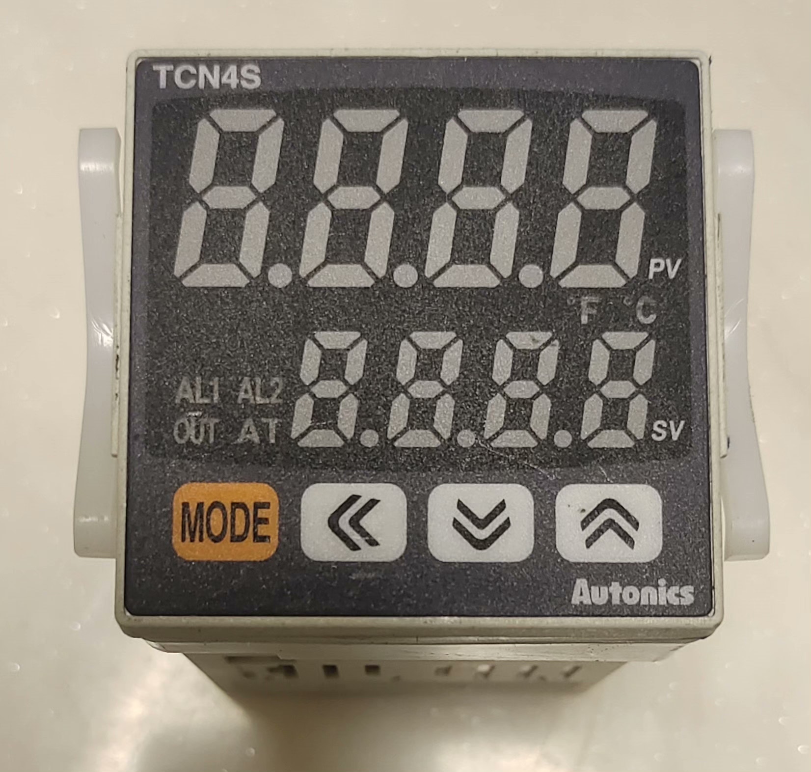 Autonics TCN4S-24R Dual Display PID Temperature Controller 48×48mm Relay Output New Original 1-year Warranty
