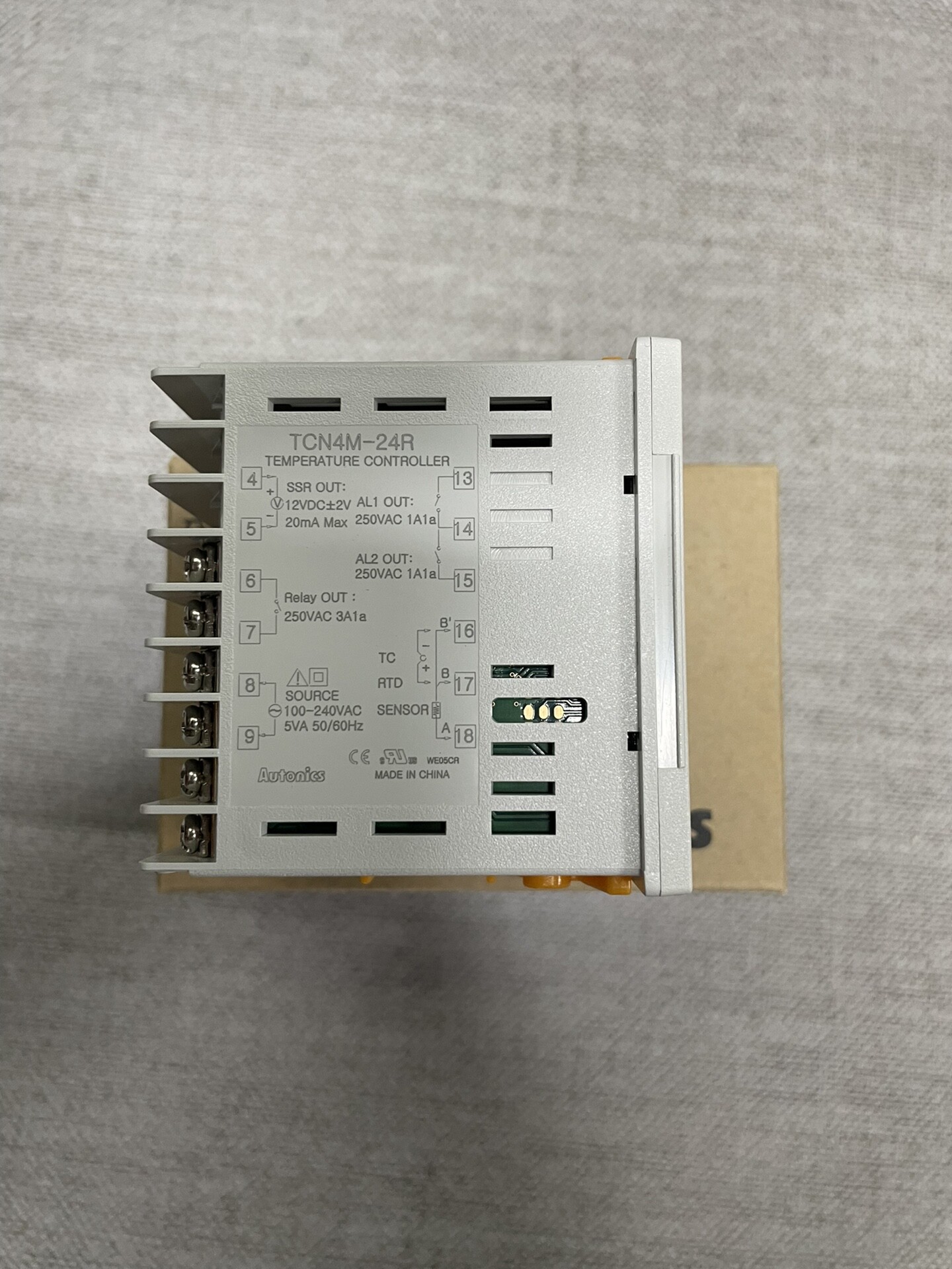Autonics TCN4M-24R Dual Display PID Temperature Controller 72×72mm Relay Output New Original 1-year Warranty