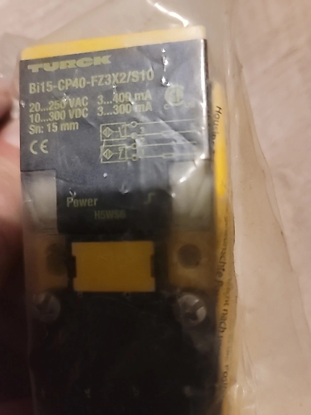 Turck BI15-CP40-FZ3X2/S10 15mm Non-Flush Rectangular Inductive Proximity Sensor New Original 1-year Warranty Turck BI15-CP40-FZ3X2/S10 15mm Non-Flush Rectangular Inductive Proximity Sensor New Original 1-year Warranty
