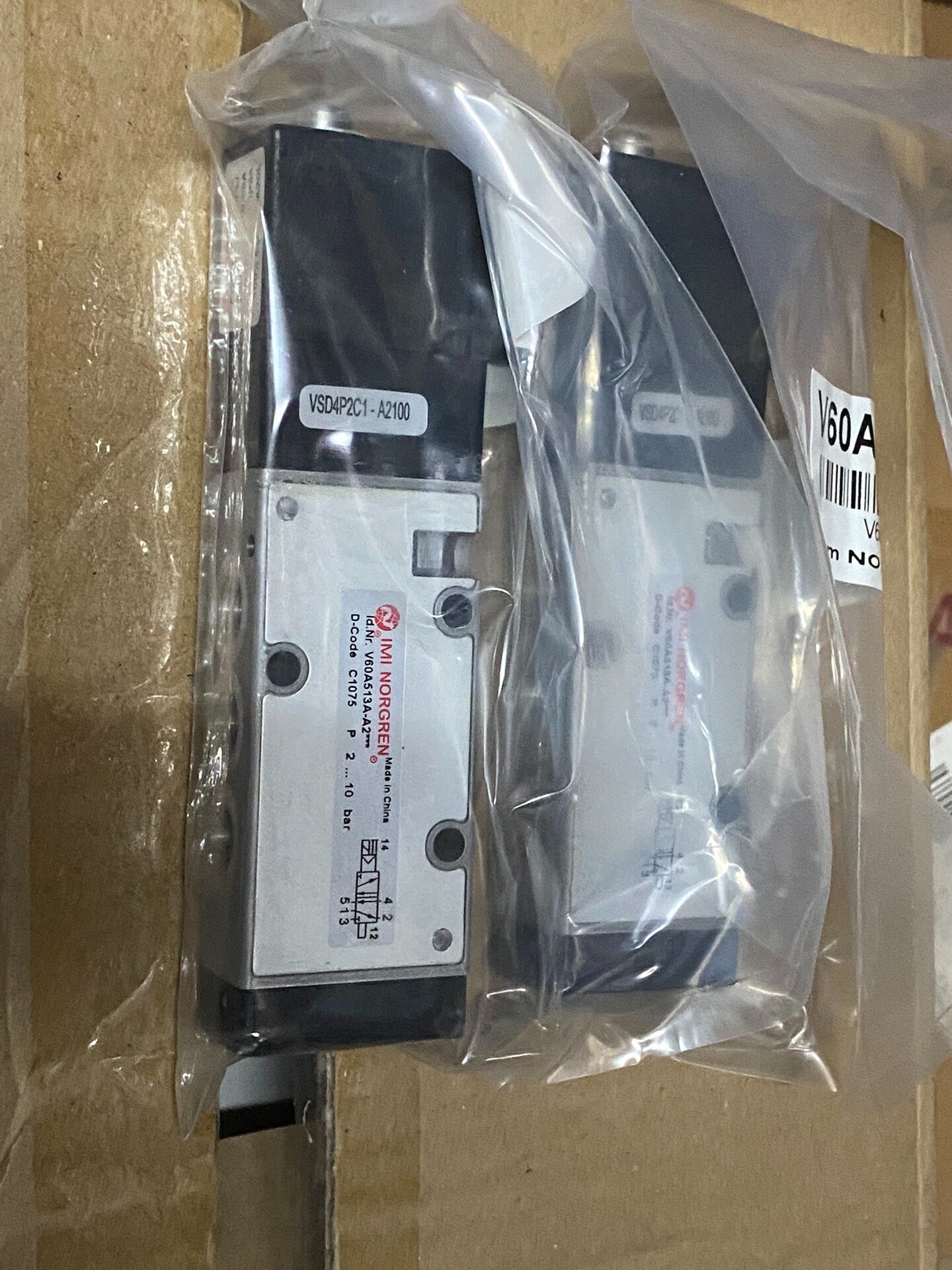 Norgren V60A513A-A213J V60 Series 5/2 Way Pneumatic Solenoid Valve 24V Industrial Directional Valve New Original 1-year Warranty Norgren V60A513A-A213J V60 Series 5/2 Way Pneumatic Solenoid Valve 24V Industrial Directional Valve New Original 1-year Warranty