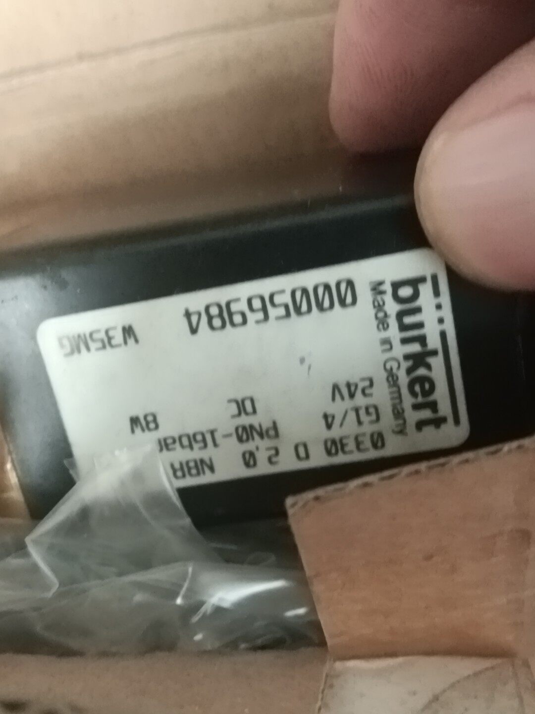 Burkert 00056984 Type 0331 3/2 Way Direct Acting Solenoid Valve DN4 Brass Body G1/4 Thread New Original 1-year Warranty
