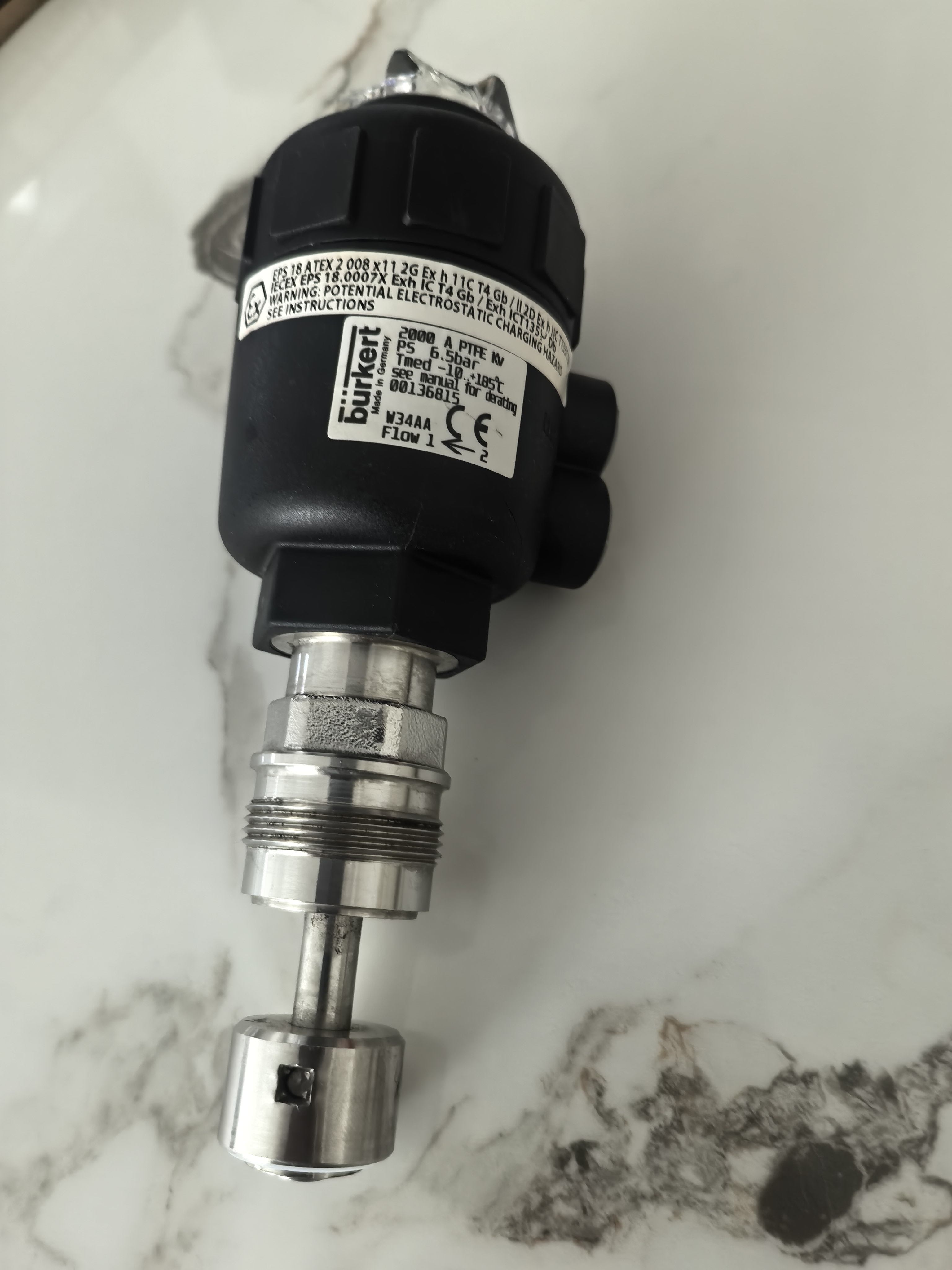Burkert 00136815 Type 0131 Direct Acting Media Separated Solenoid Valve DN10 Brass 2/2 Way Manual Override New Original 1-year Warranty