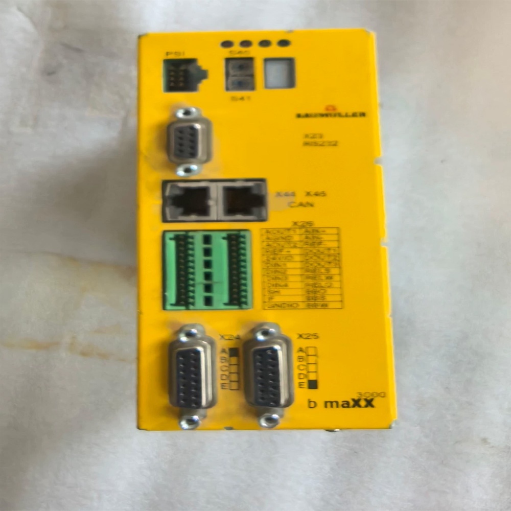 Baumuller BM3401-L1OOO-AEO00CB-O-00-O-0172-000 b maXX 3300 Compact Single Axis Servo Drive 3x4.5A 180VAC New Original 1-year Warranty