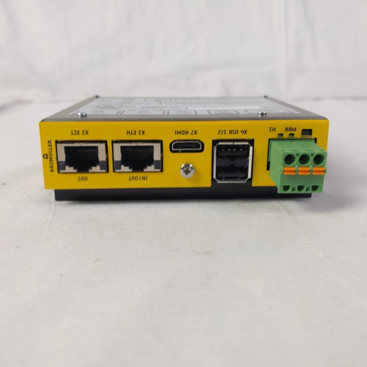 Baumuller BMP-40-0000-GC-2-E5-F700 mc40 DrivePLC Integrated Motion PLC Controller Module New Original 1-year Warranty