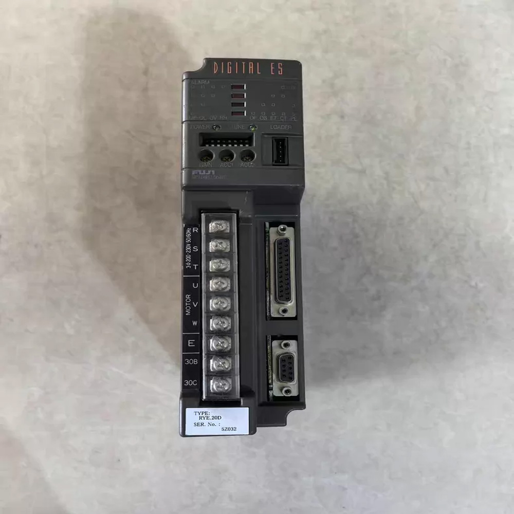 Fuji RYE.20D ES Series 200W Digital AC Servo Amplifier 200V Single/Three Phase Servo Drive New Original 1-year Warranty Fuji RYE.20D ES Series 200W Digital AC Servo Amplifier 200V Single/Three Phase Servo Drive New Original 1-year Warranty