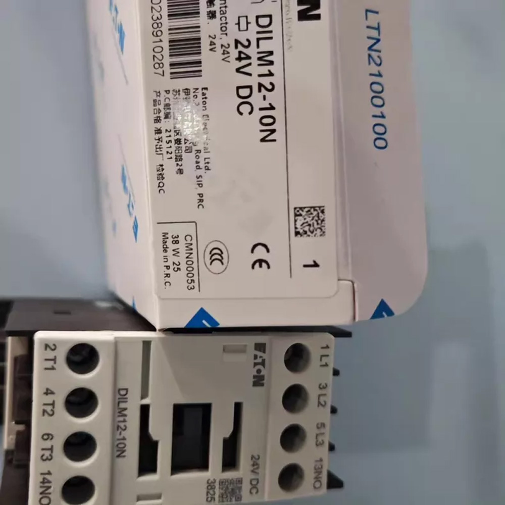 Eaton Moeller DILM12-10N 3P 12A AC-3 Contactor 5.5kW 400V 1NO Auxiliary IEC Motor Switching Contactor New Original 1-year Warranty Eaton Moeller DILM12-10N 3P 12A AC-3 Contactor 5.5kW 400V 1NO Auxiliary IEC Motor Switching Contactor New Original 1-year Warranty
