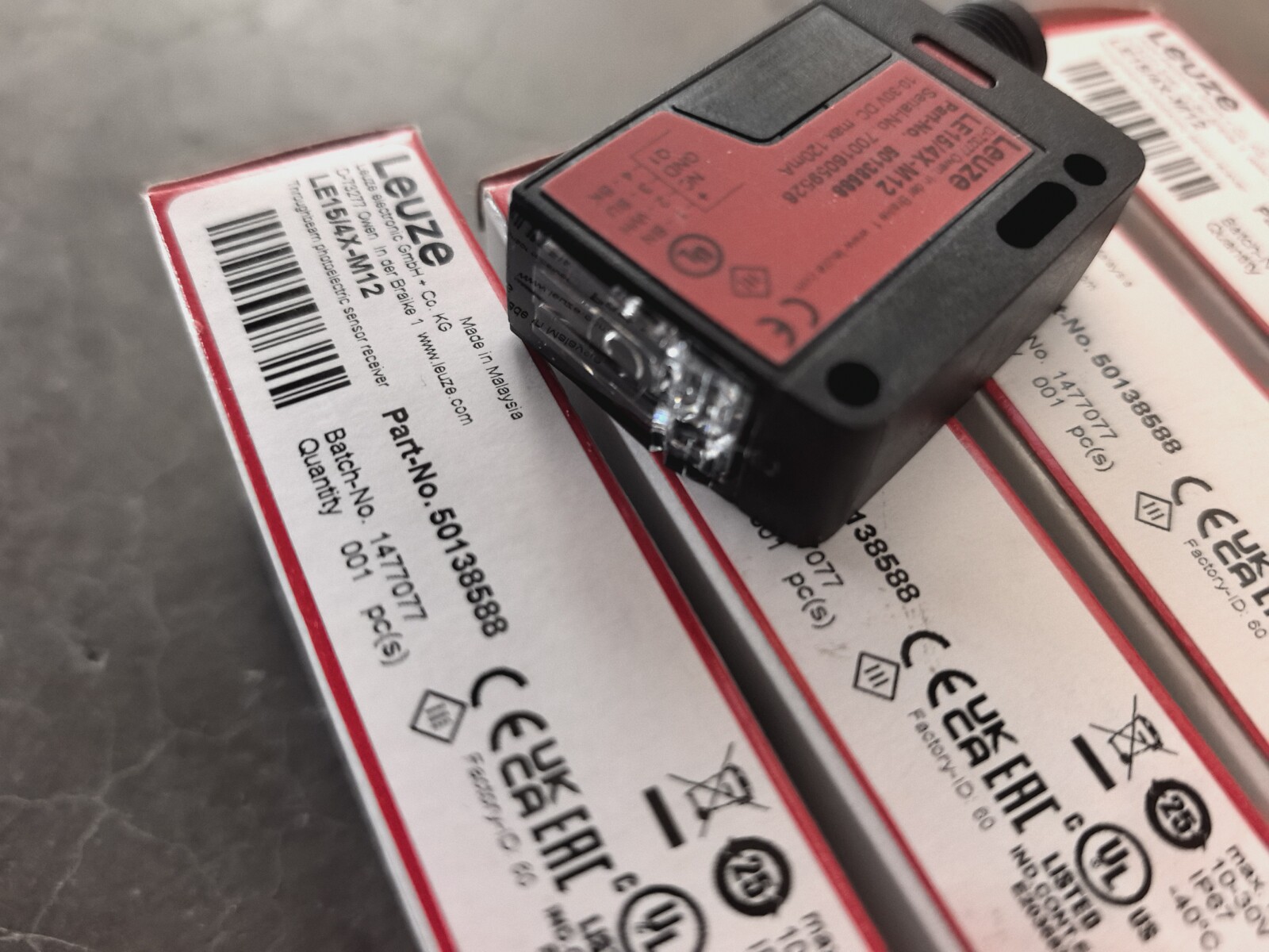 Leuze LE15/4X-M12 50138588 High Range Through-Beam Photoelectric Sensor M12 Industrial Detector New Original 1-year Warranty Leuze LE15/4X-M12 50138588 High Range Through-Beam Photoelectric Sensor M12 Industrial Detector New Original 1-year Warranty