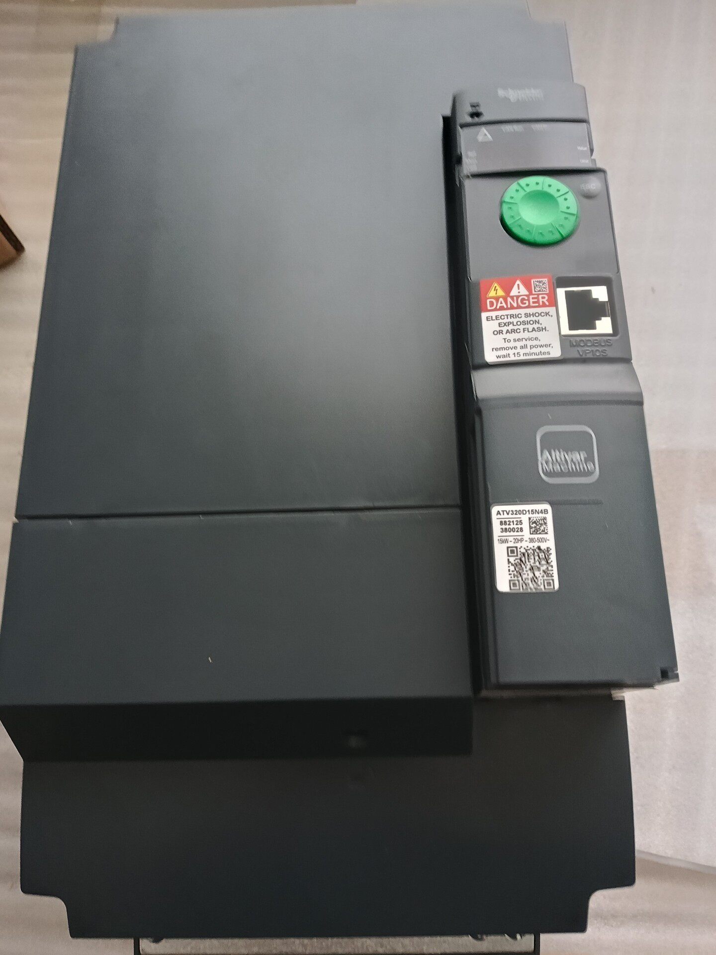 Schneider ATV320D15N4B Altivar320 15kW 3Ph 380-500V Heavy Duty Book VFD Integrated Braking Chopper C2 EMC STO SIL3 Safety
