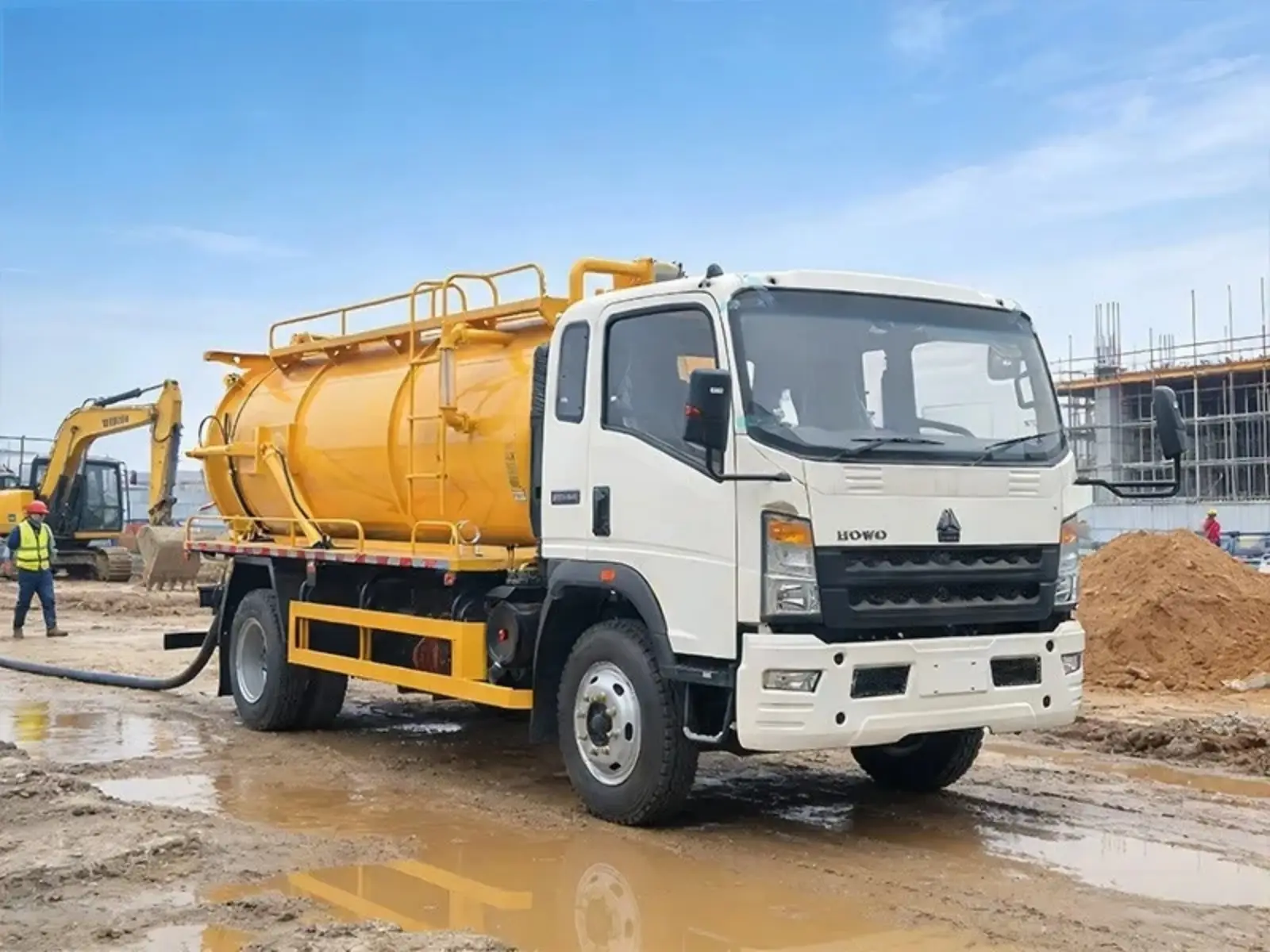 HOWO 8CBM Vacuum Sewage Truck