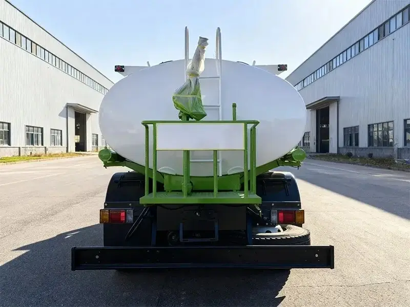 ISUZU GIGA 6x4 20 CBM Water Sprinkler Tank Truck