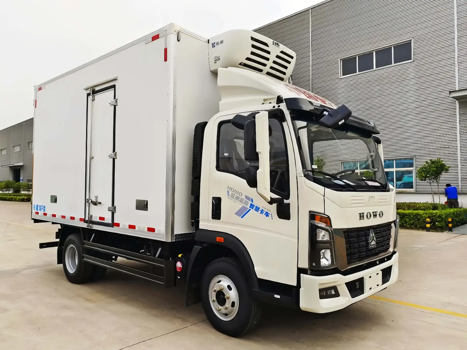 HOWO 4x2 10Ton Refrigerated Truck