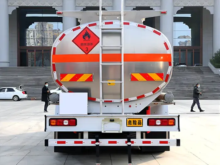 SHACMAN L3000 Fuel Tank Truck