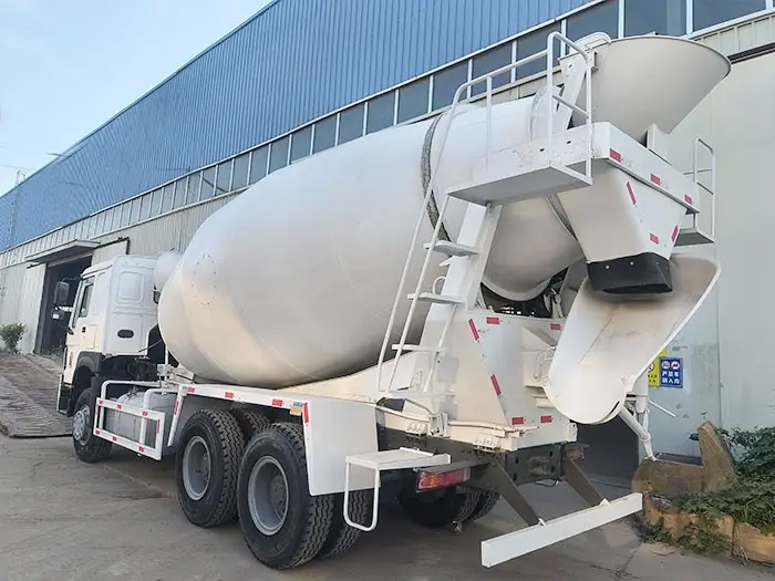 HOWO 6x4 Concrete Mixer Truck