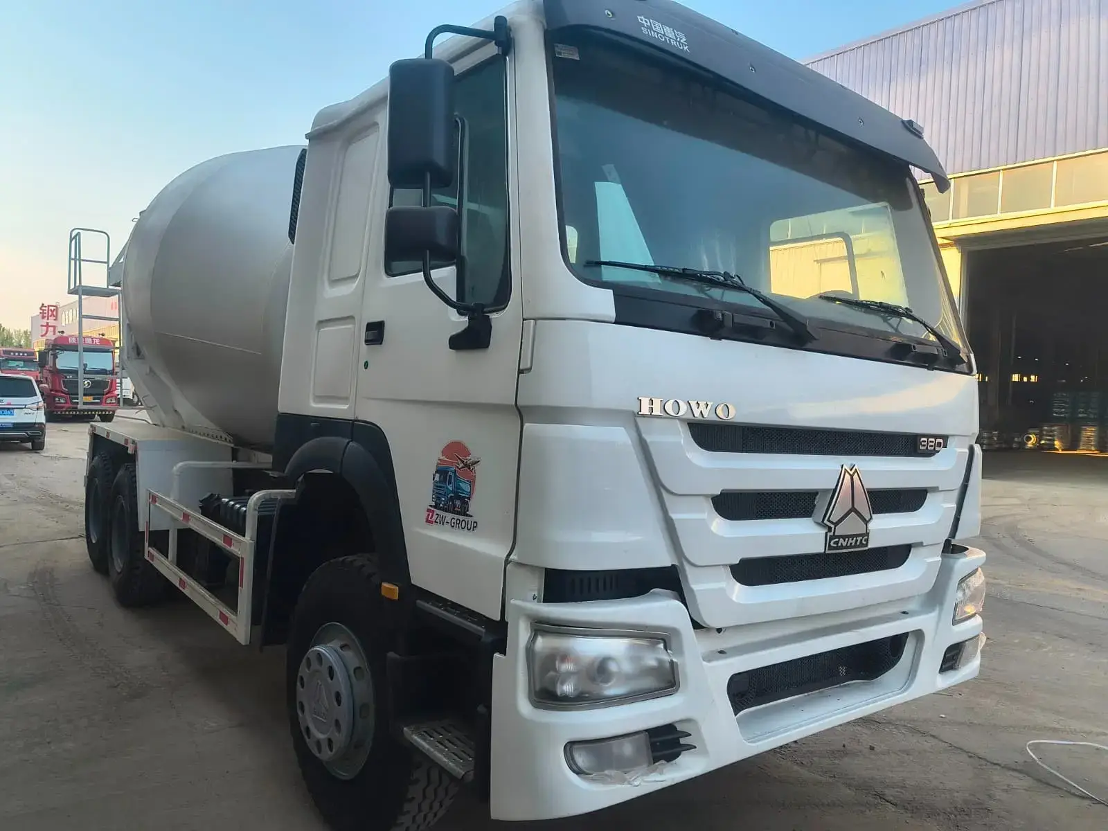 ​HOWO 380HP 6×4 Concrete Mixer Truck