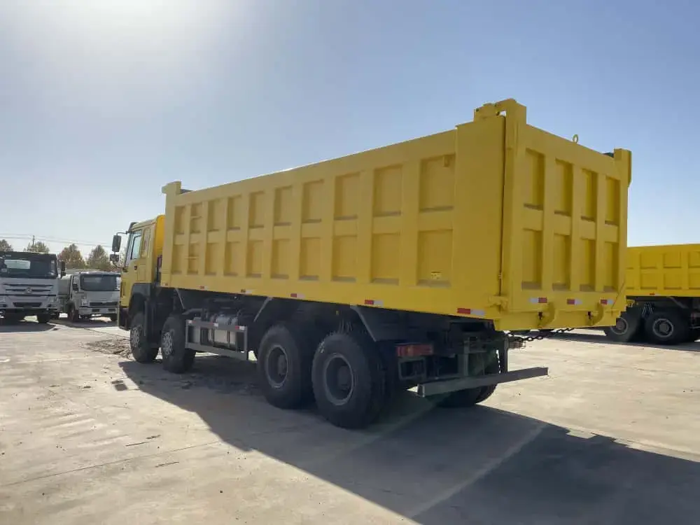 HOWO 371 8x4 Dump Truck