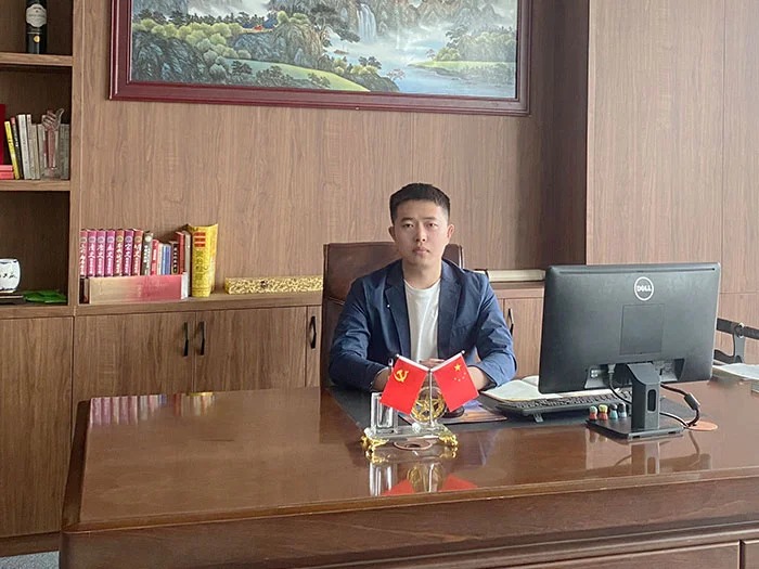 Ivan Sun – Founder & CEO of ZW Group | China Specialized Truck Export Leader