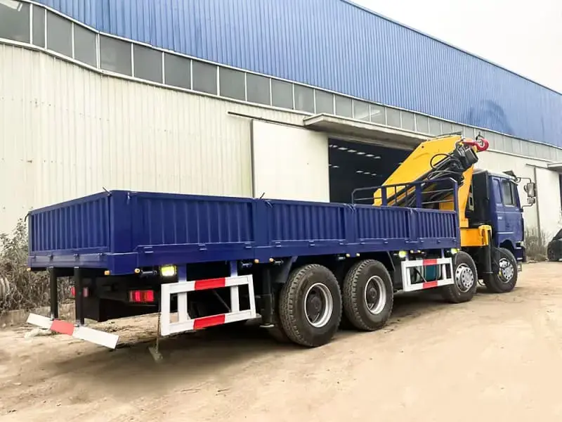 SHACMAN F3000 Truck Mounted Crane