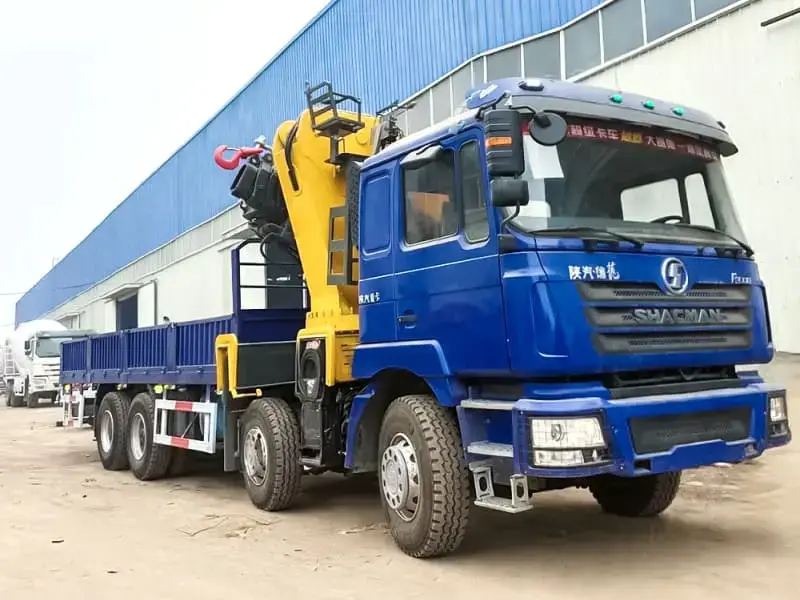 SHACMAN F3000 Truck Mounted Crane