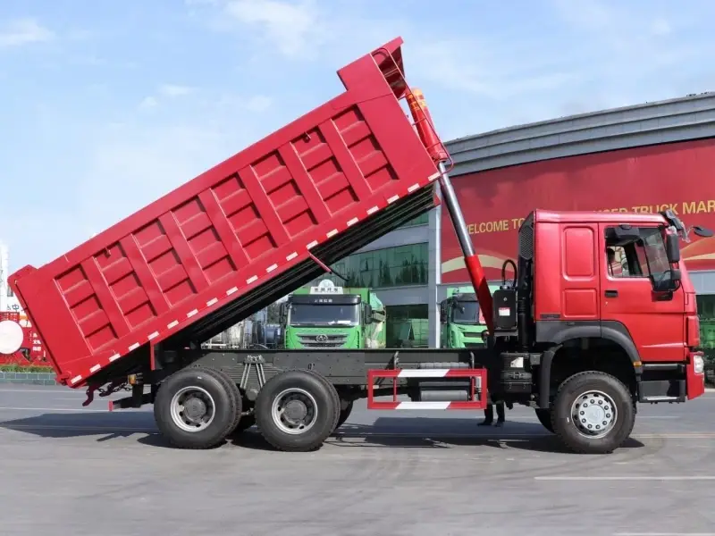 HOWO 375 6x4 Dump Truck
