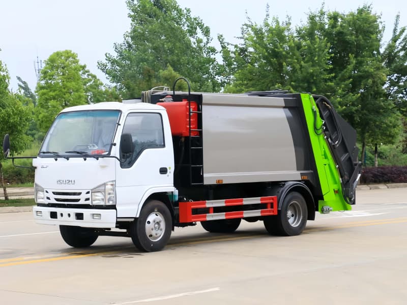 ISUZU Garbage Compactor Truck 6CBM ISUZU Garbage Compactor Truck 6CBM