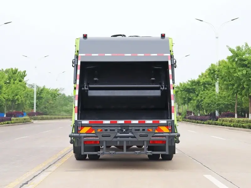 DONGFENG 4x2 Garbage Compactor Truck 10CBM