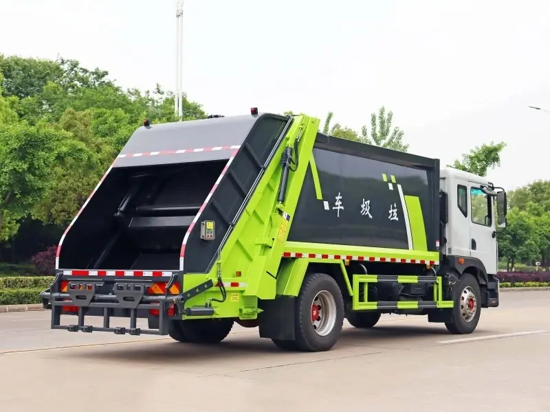 DONGFENG 4x2 Garbage Compactor Truck 10CBM