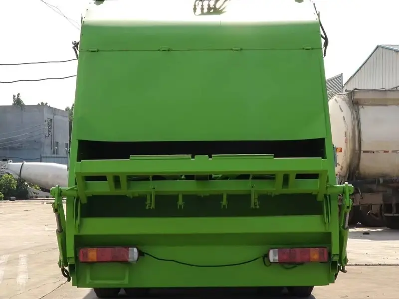 HOWO 371 15m³ Garbage Compactor Truck
