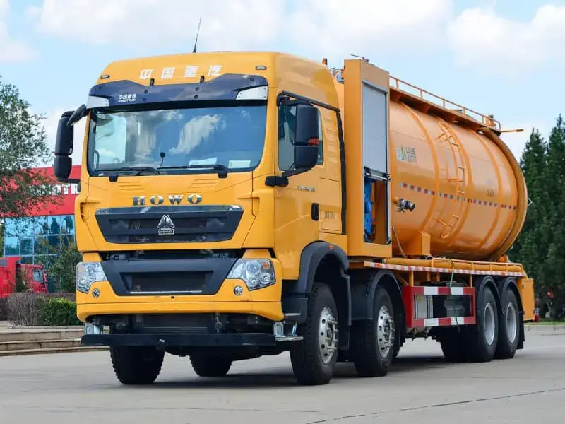 HOWO TX7 8x4 Vacuum Sewage Suction Truck