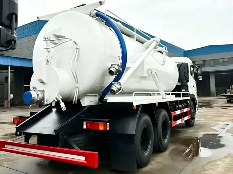 DONGFENG 6x4 15 CBM Vacuum Sewage Truck