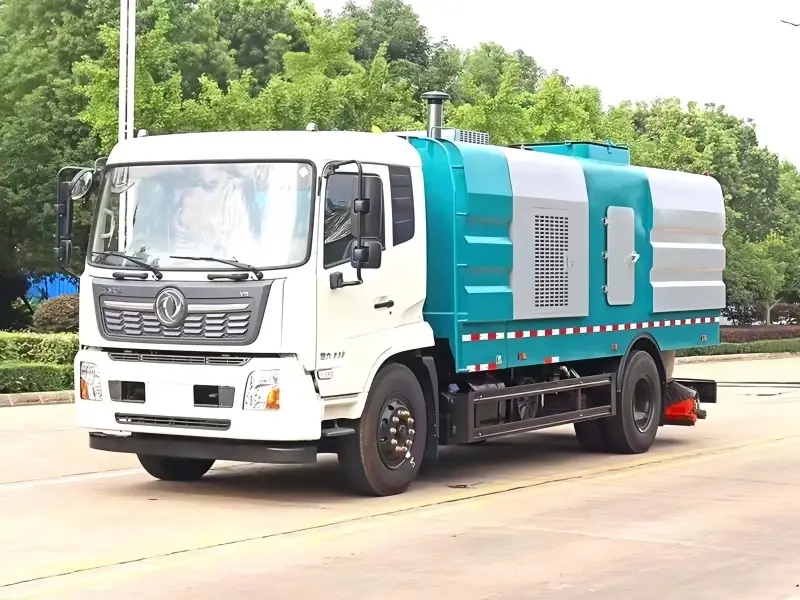 DONGFENG 4x2 9 CBM Road Sweeper Truck