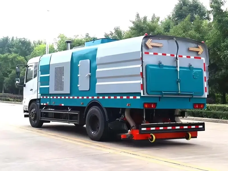 DONGFENG 4x2 9 CBM Road Sweeper Truck