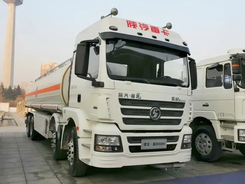 SHACMAN M3000 Fuel Tank Truck