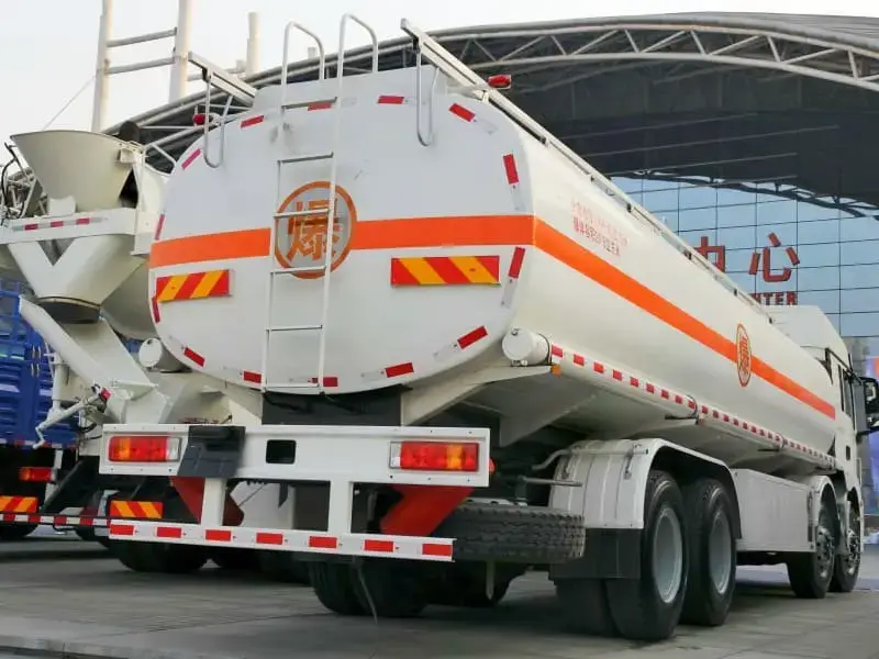 SHACMAN M3000 Fuel Tank Truck