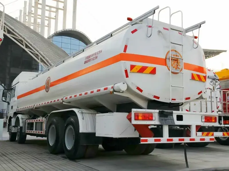 SHACMAN M3000 Fuel Tank Truck