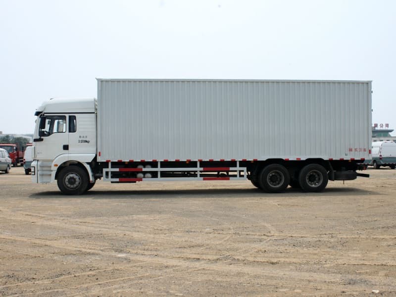 SHACMAN M3000 Cargo Truck-3 SHACMAN M3000 Cargo Truck-3
