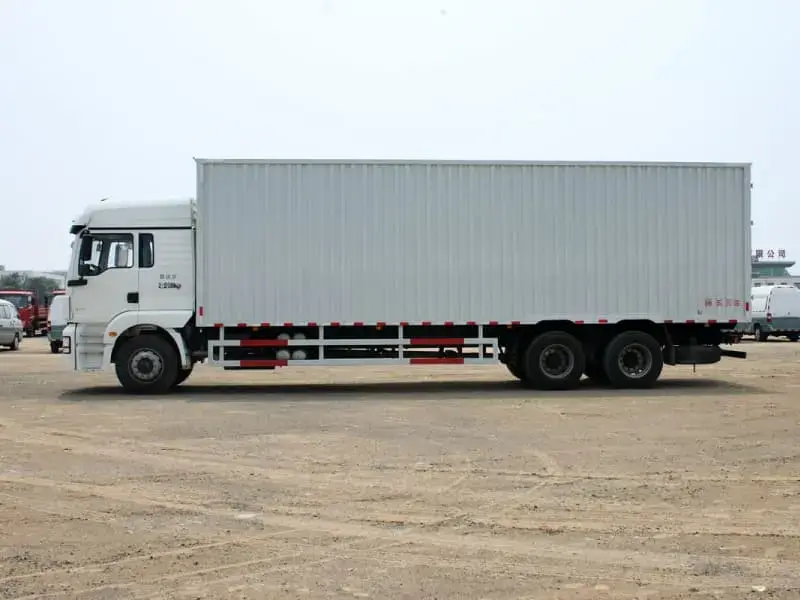 SHACMAN M3000 6x4 Box Truck