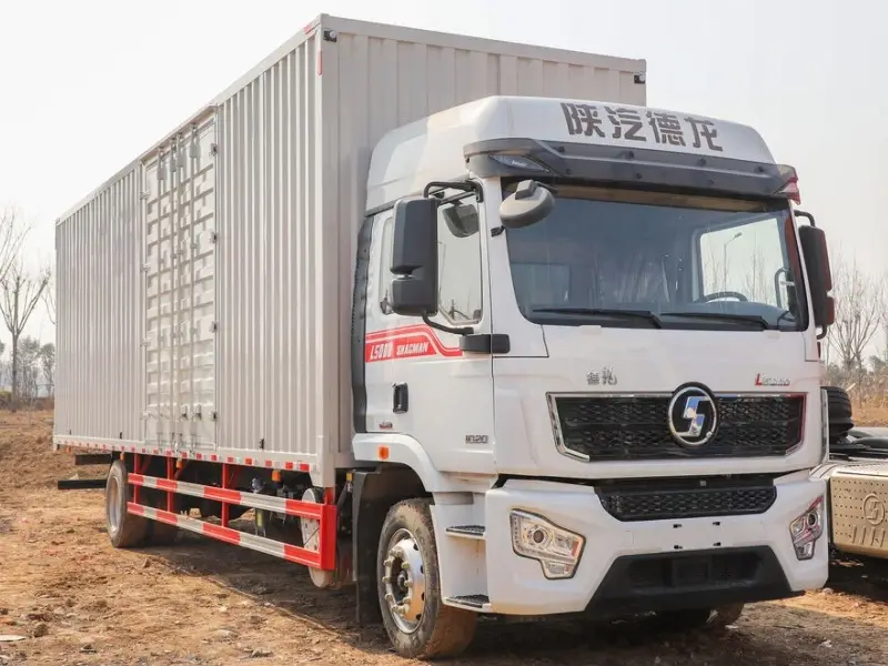 SHACMAN L5000 4x2 Box Truck
