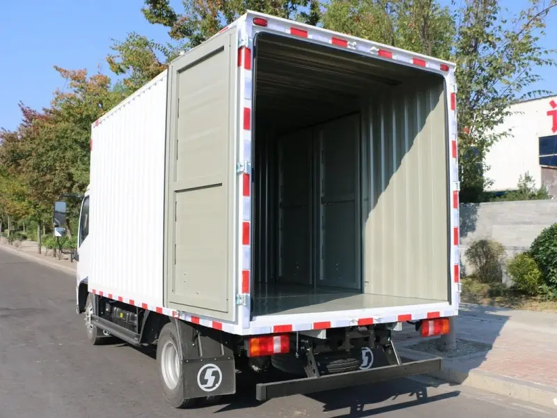 SHACMAN K3000 4x2 Box Truck