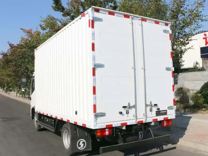 SHACMAN K3000 4x2 Box Truck