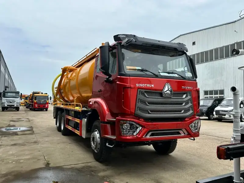 HOWO NX371 Vacuum Sewage Truck