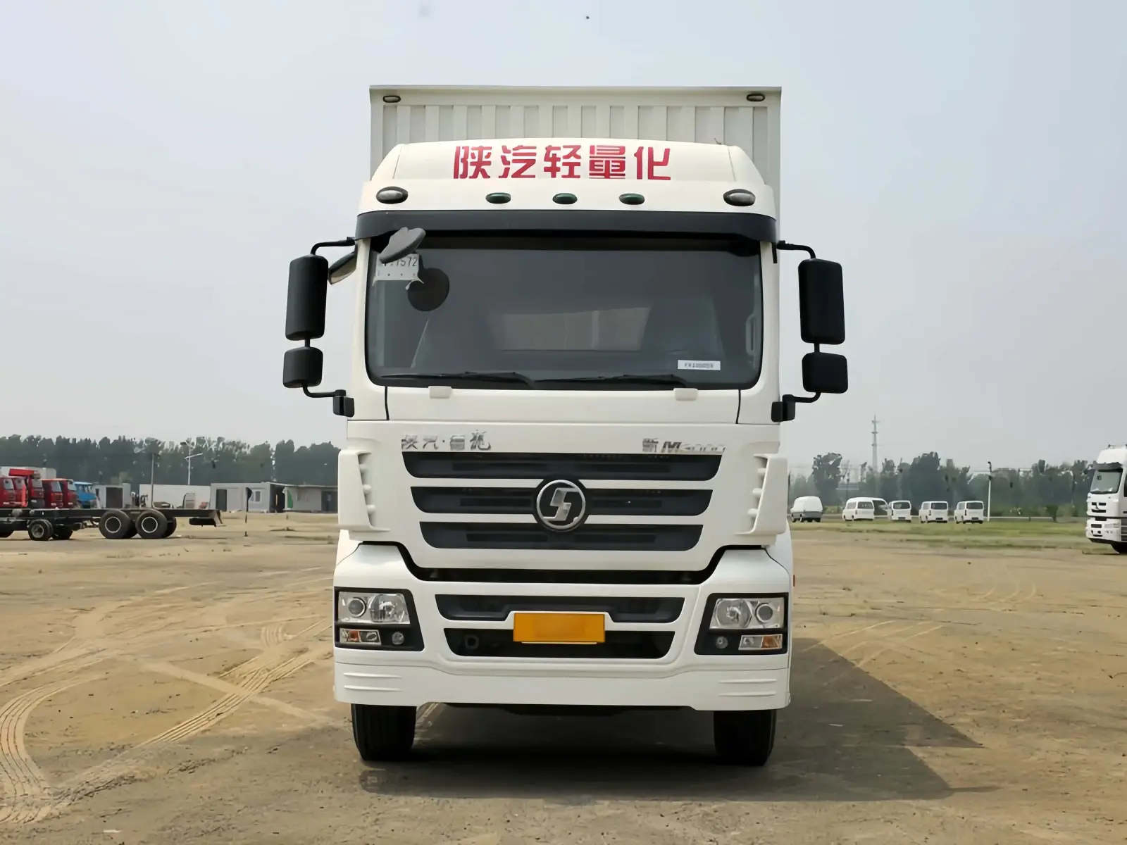 SHACMAN M3000 6x4 Box Truck