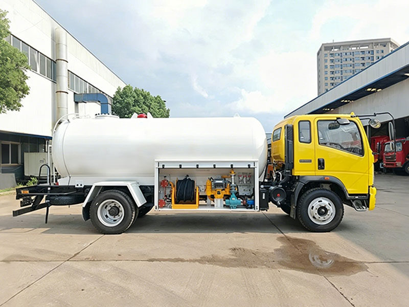 HOWO 4x2 10 cbm LPG Truck