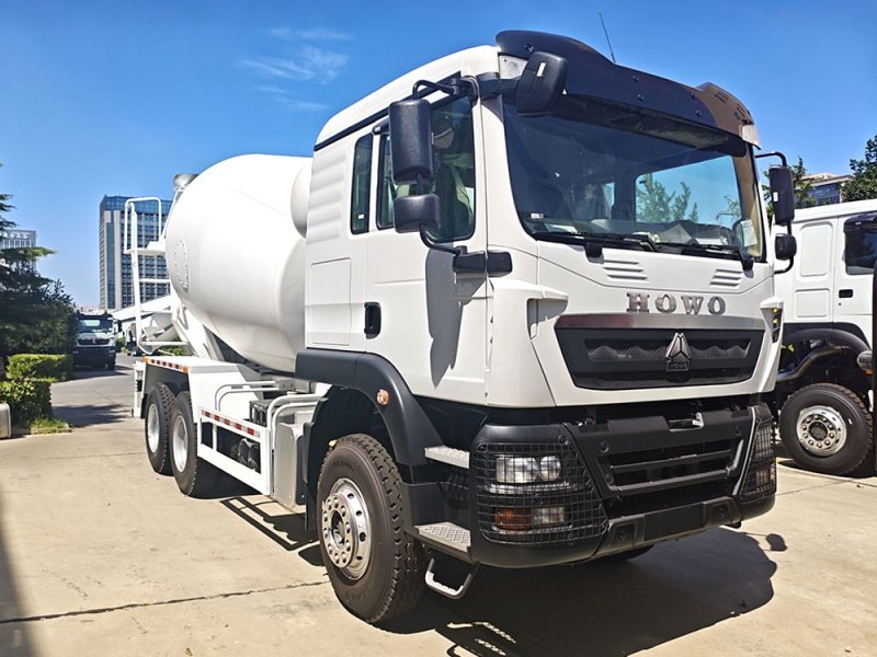 HOWO TX 6x4 371HP Concrete Mixer Truck