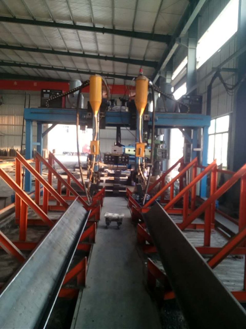 Domestic - H beam welding machine