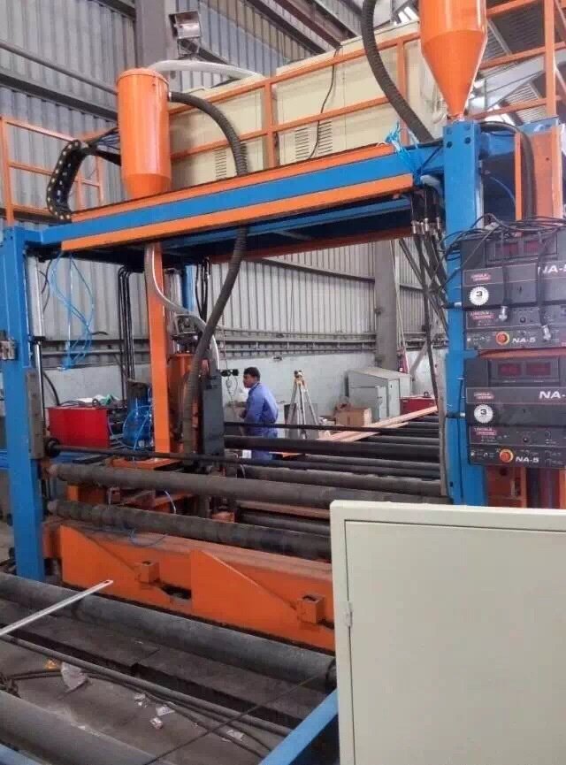 Dubai - Horizontal h beam welding line