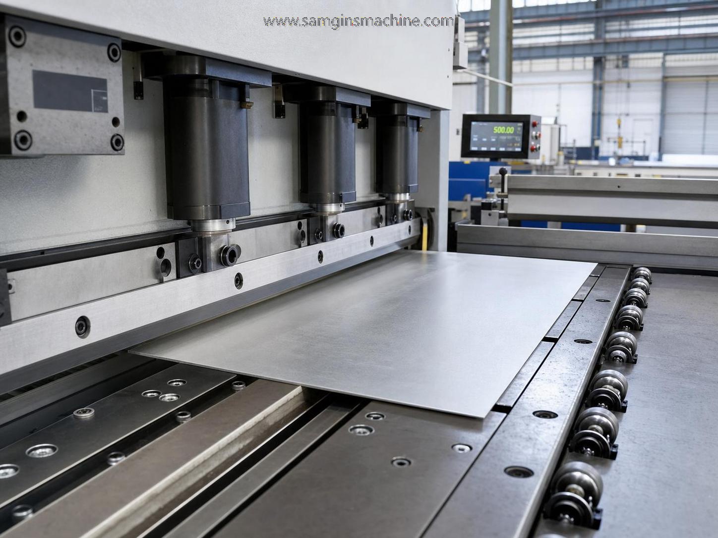 Common Setup Mistakes with Hydraulic Shearing Machines in Metal Workshops Common Setup Mistakes with Hydraulic Shearing Machines in Metal Workshops