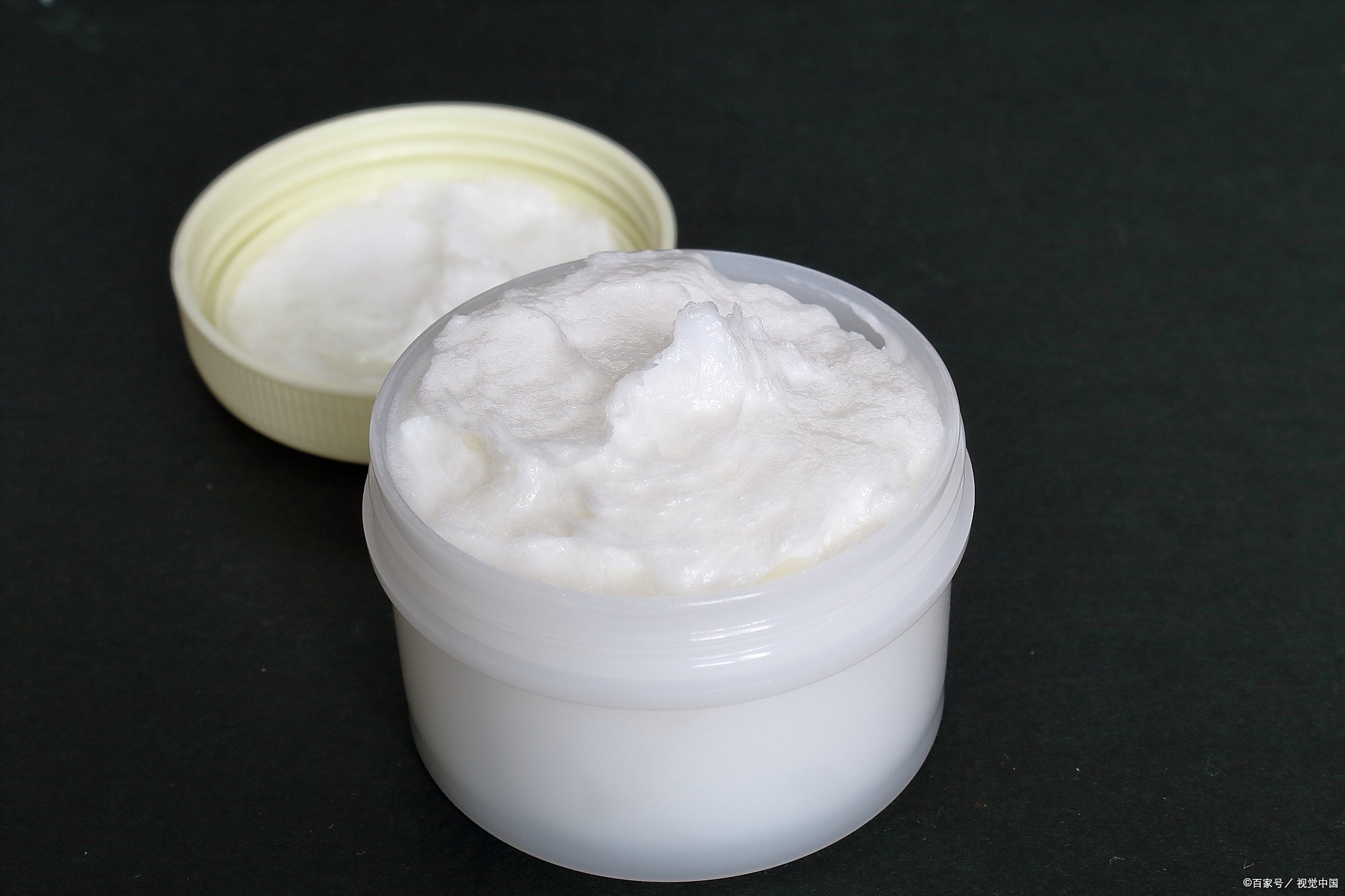 Petroleum Jelly (Vaseline, Petrolatum) Petroleum Jelly (Vaseline, Petrolatum)