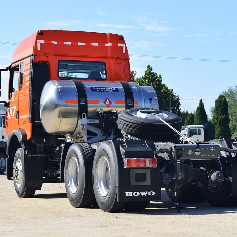 HOWO TX7 Heavy truck 480hp 6X4 LNG tractor