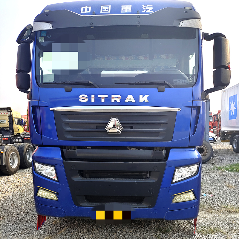 Used Sinotruk C7H heavy truck 540 HP 6X4 Automatic Tractor for Sale
