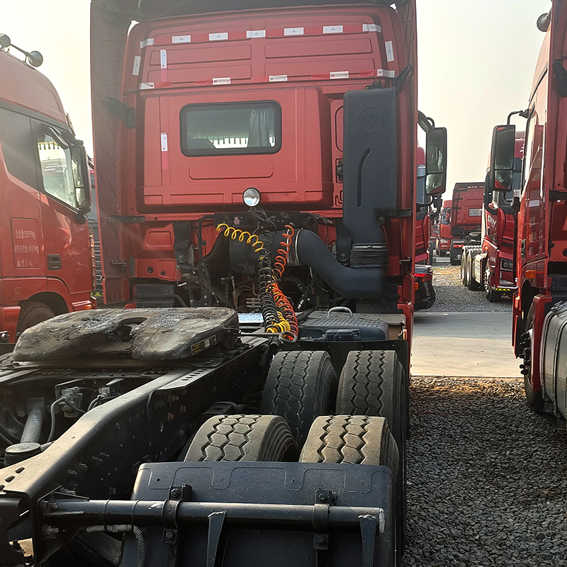 Used Foton Auman Gtl Mover Tow Trucks 6X4 430HP Trailer Tractor